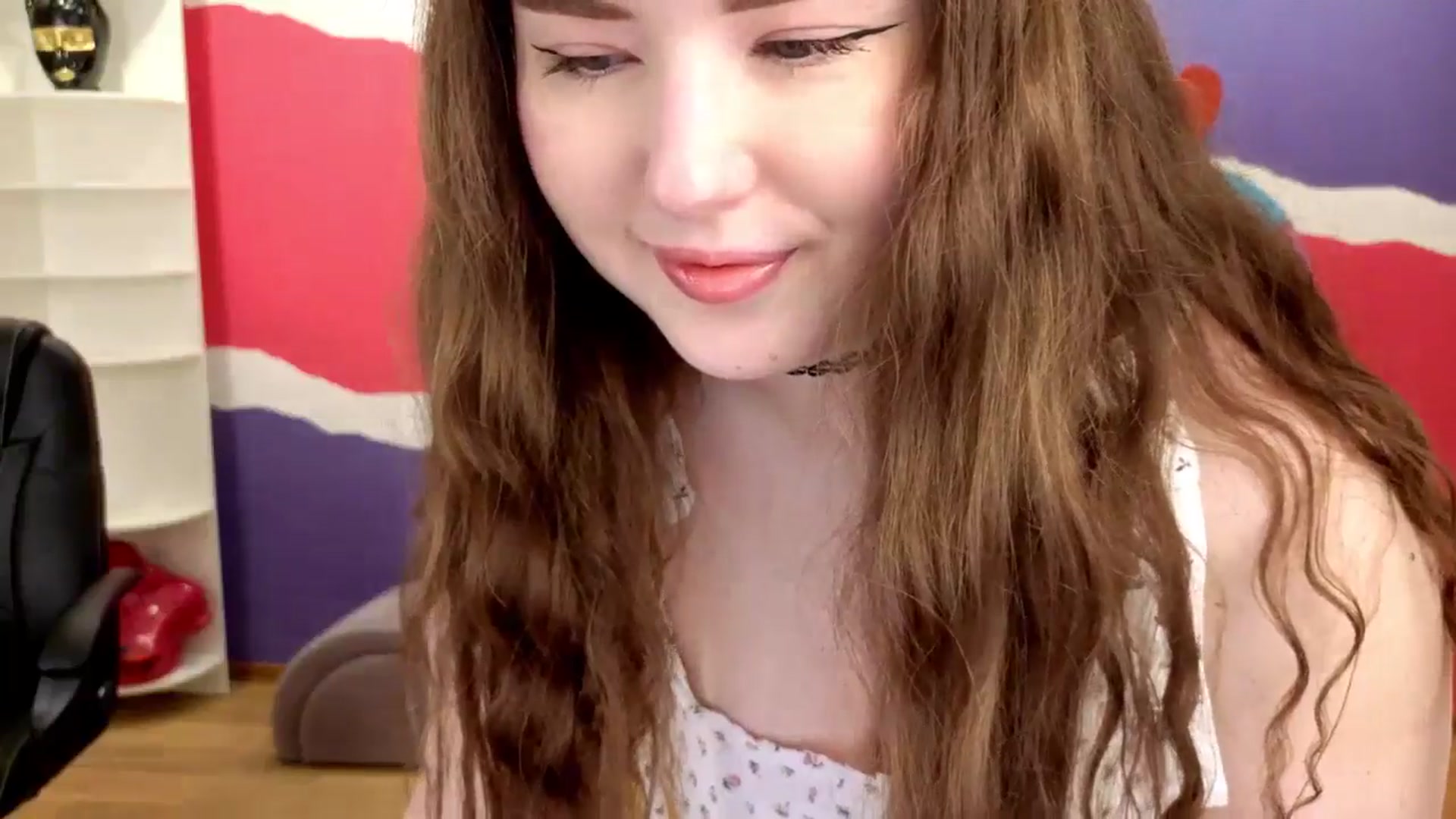 Gallery image thumbnail from AdmireMyEyes's myfreecams stream on, 05/30/2025, 19:34 image 6 of 20