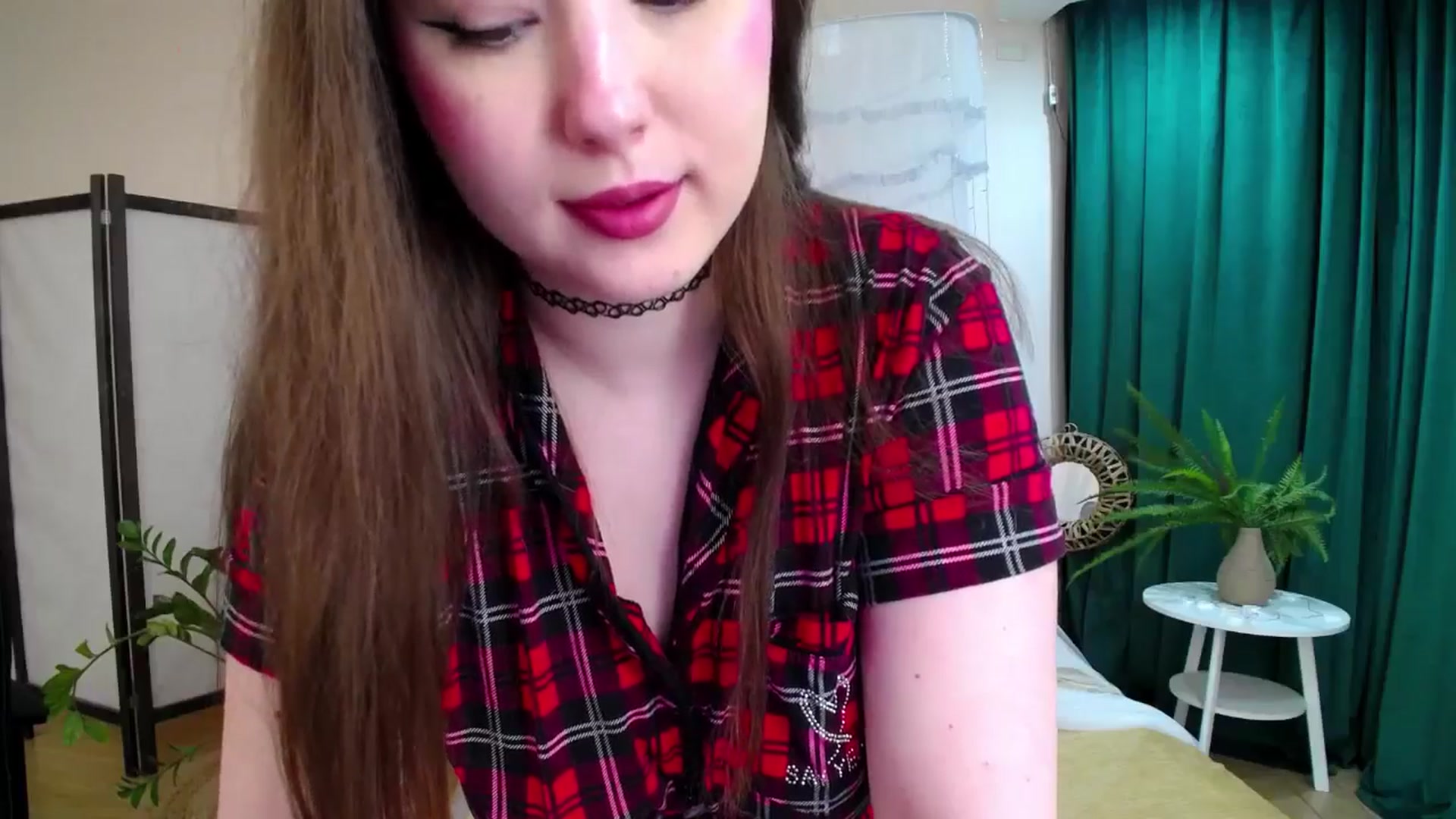 Gallery image thumbnail from AdmireMyEyes's myfreecams stream on, 05/31/2025, 19:20 image 8 of 20