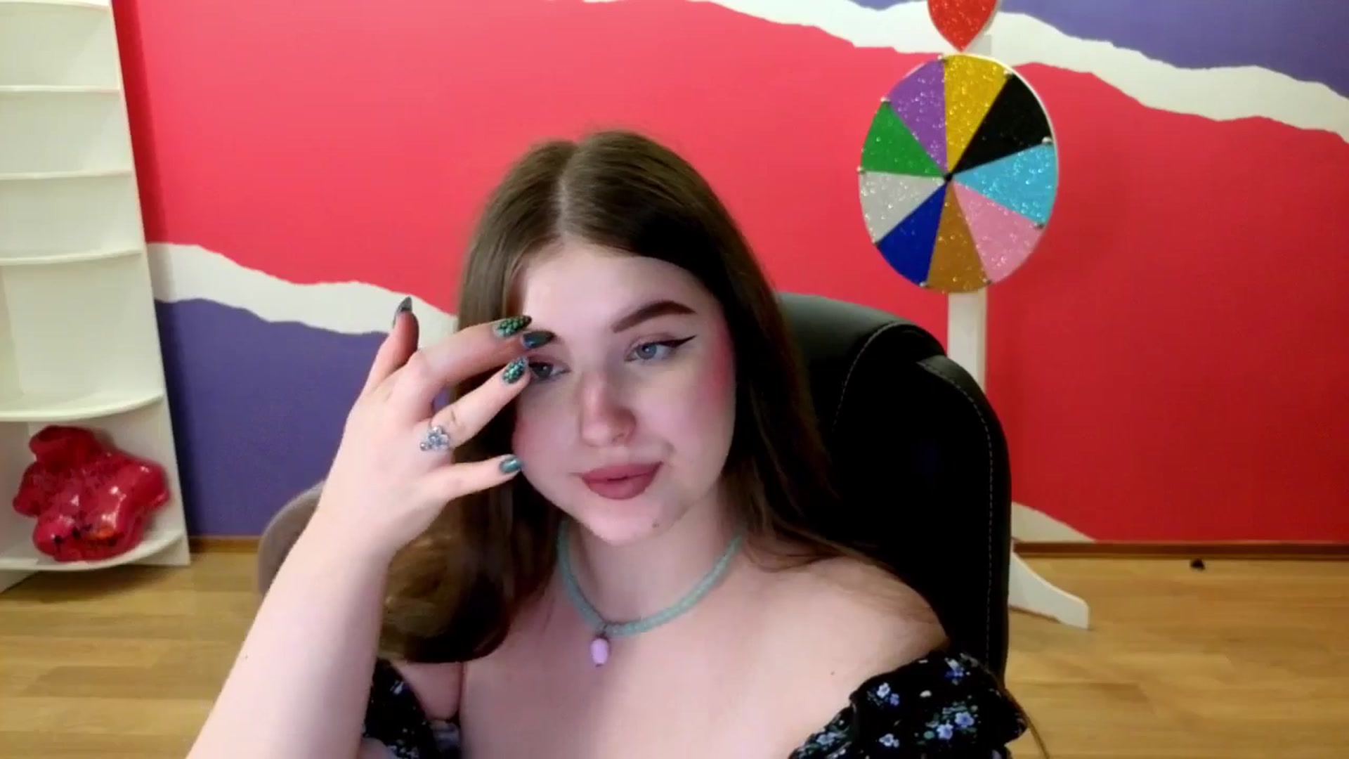 Gallery image thumbnail from AdmireMyEyes's myfreecams stream on, 06/04/2025, 09:33 image 12 of 20