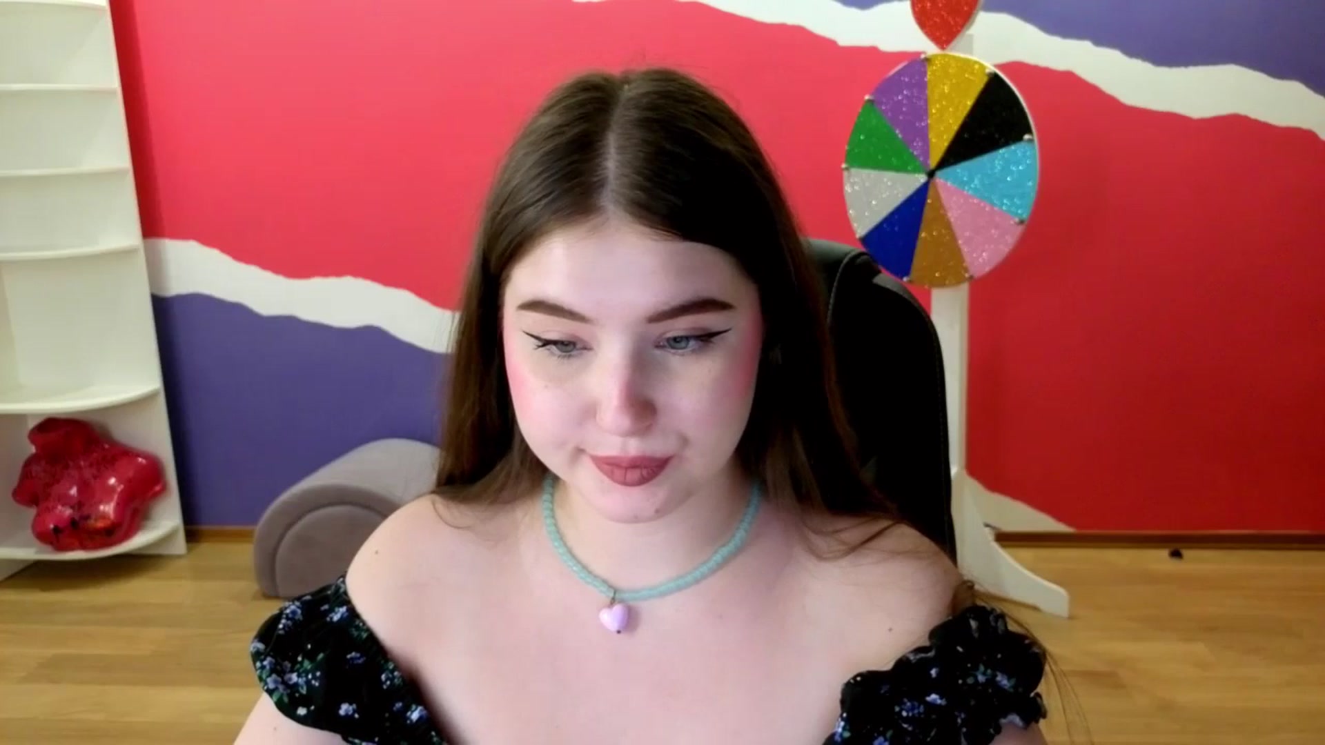 Gallery image thumbnail from AdmireMyEyes's myfreecams stream on, 06/04/2025, 09:33 image 4 of 20