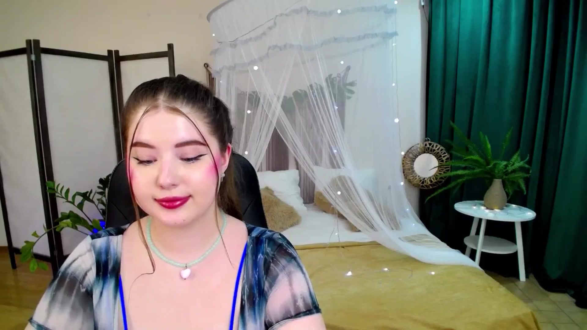 Gallery image thumbnail from AdmireMyEyes's myfreecams stream on, 06/05/2025, 09:49 image 15 of 20