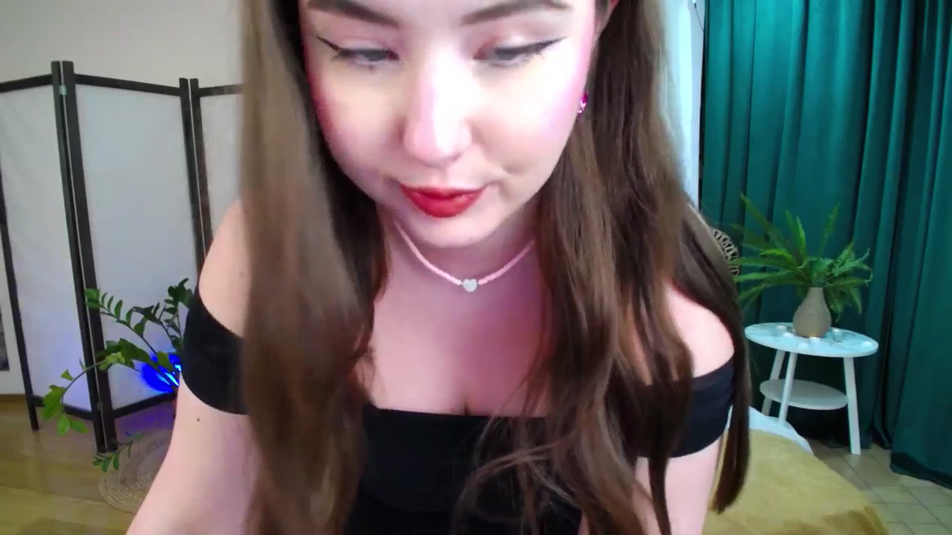 Gallery image thumbnail from AdmireMyEyes's myfreecams stream on, 06/10/2025, 09:47 image 20 of 20