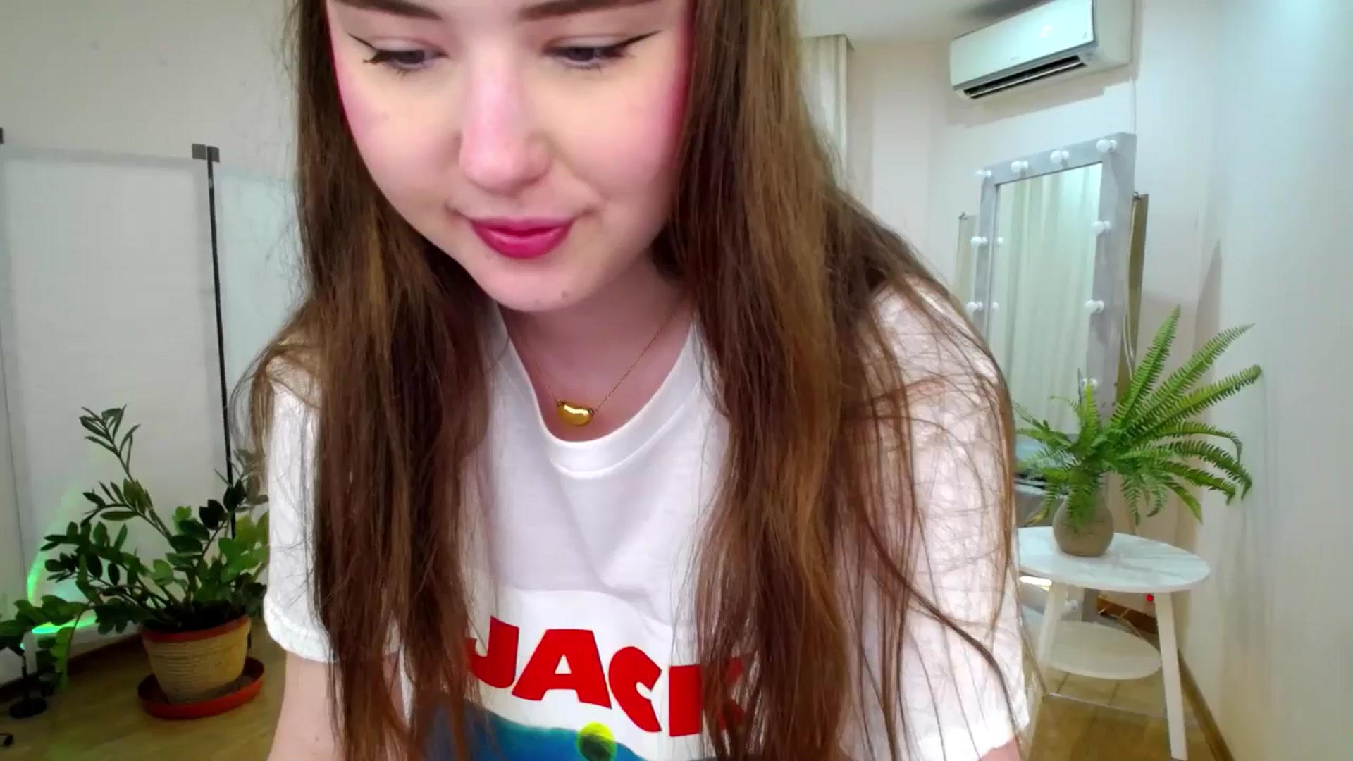 Gallery image thumbnail from AdmireMyEyes's myfreecams stream on, 06/14/2025, 19:26 image 11 of 20