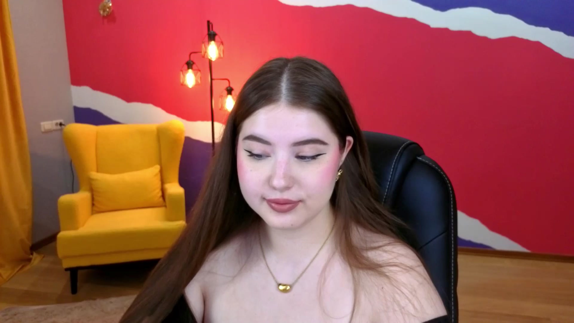 Gallery image thumbnail from AdmireMyEyes's myfreecams stream on, 06/15/2025, 20:42 image 3 of 20