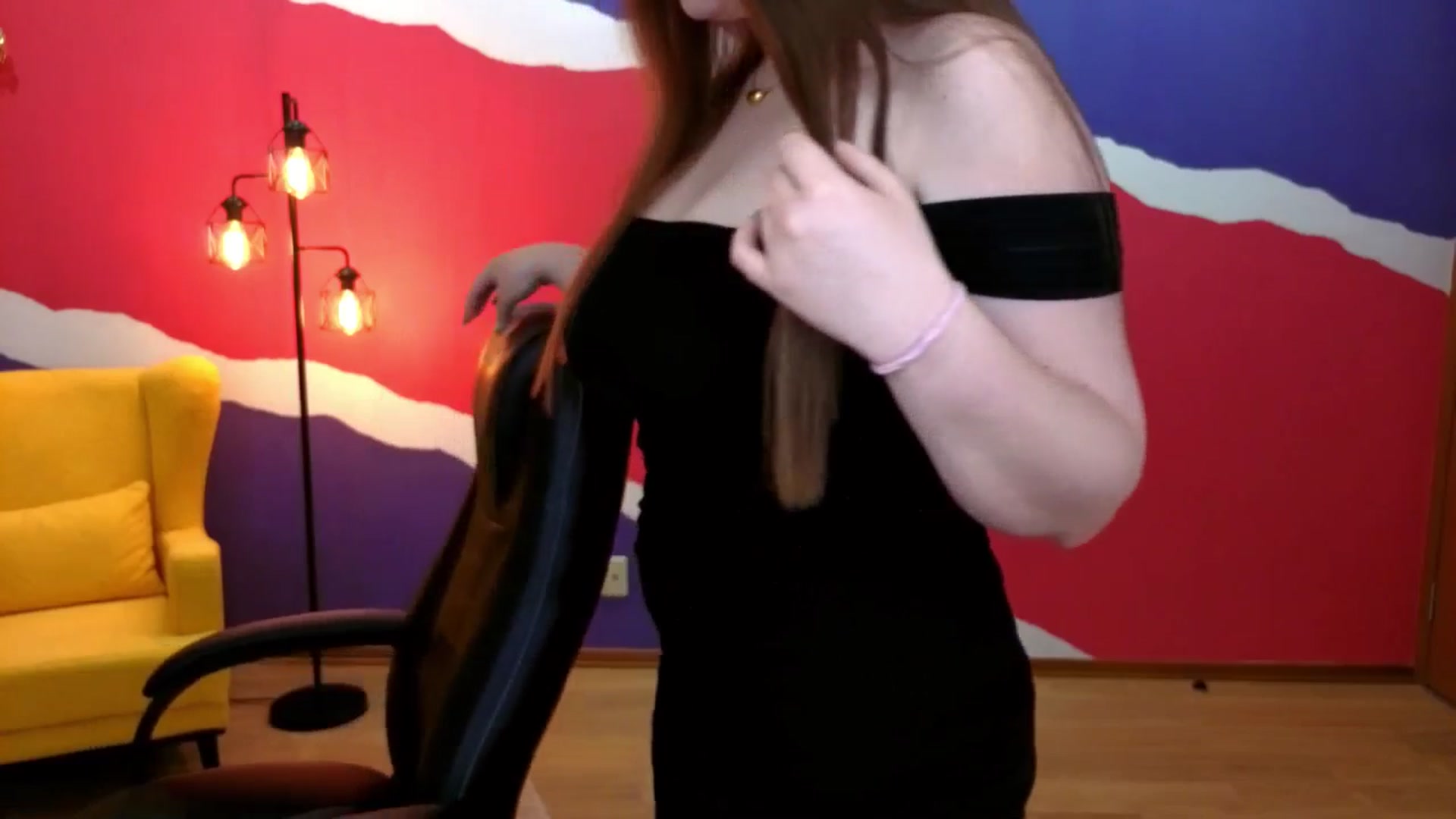 Gallery image thumbnail from AdmireMyEyes's myfreecams stream on, 06/15/2025, 20:42 image 11 of 20