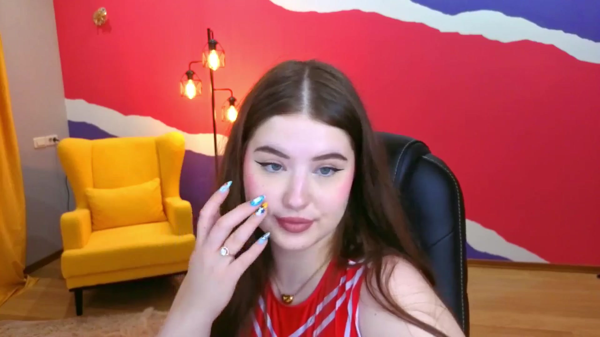 Gallery image thumbnail from AdmireMyEyes's myfreecams stream on, 06/15/2025, 23:08 image 2 of 20