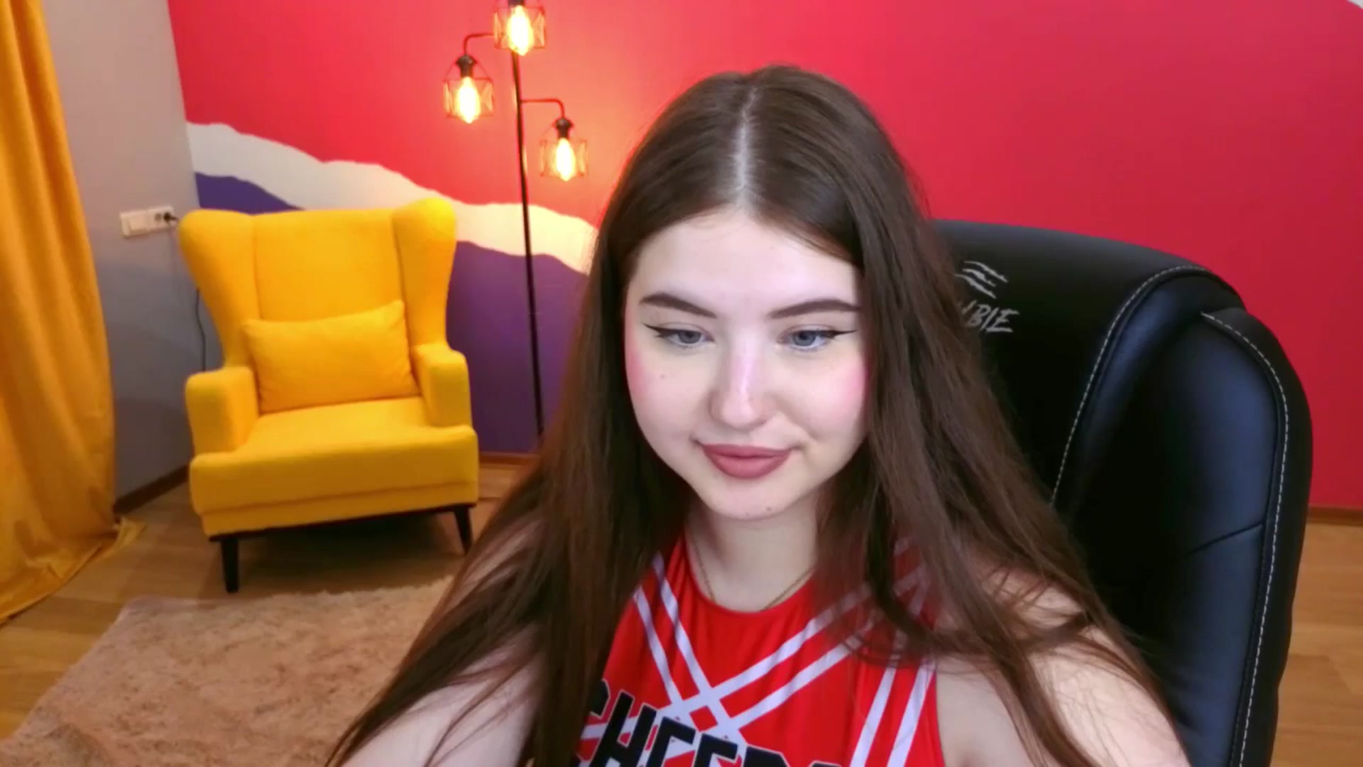 Gallery image thumbnail from AdmireMyEyes's myfreecams stream on, 06/16/2025, 01:06 image 16 of 20