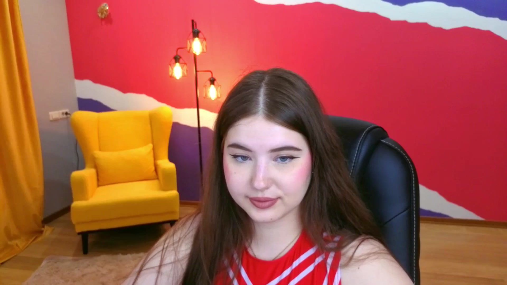 Gallery image thumbnail from AdmireMyEyes's myfreecams stream on, 06/16/2025, 01:06 image 7 of 20