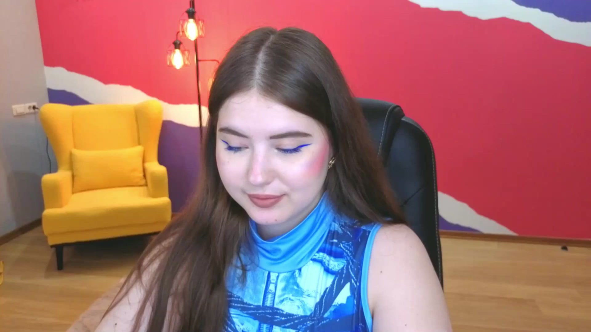 Gallery image thumbnail from AdmireMyEyes's myfreecams stream on, 06/19/2025, 06:47 image 16 of 20