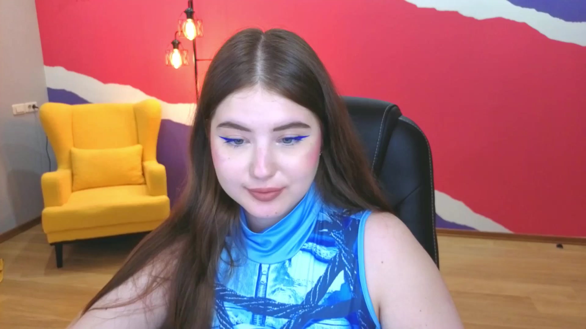 Gallery image thumbnail from AdmireMyEyes's myfreecams stream on, 06/19/2025, 06:47 image 15 of 20