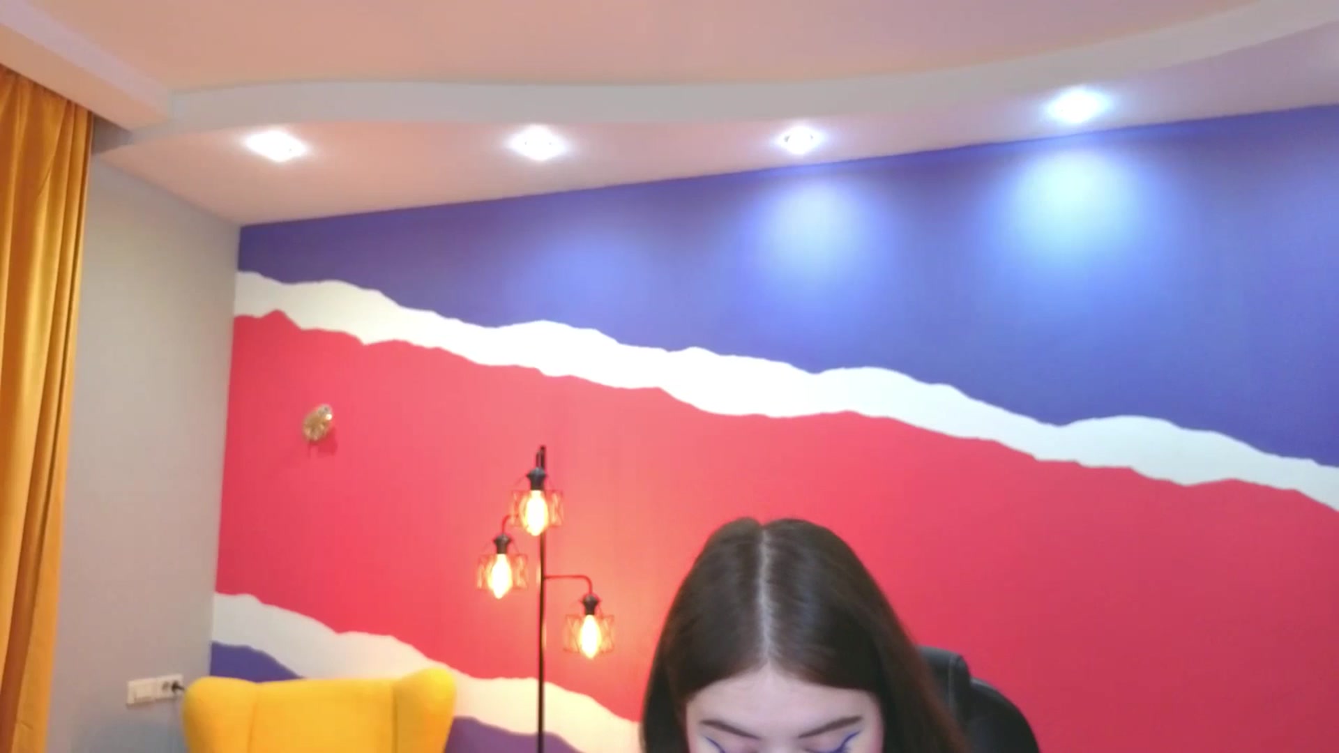 Gallery image thumbnail from AdmireMyEyes's myfreecams stream on, 06/19/2025, 06:47 image 19 of 20