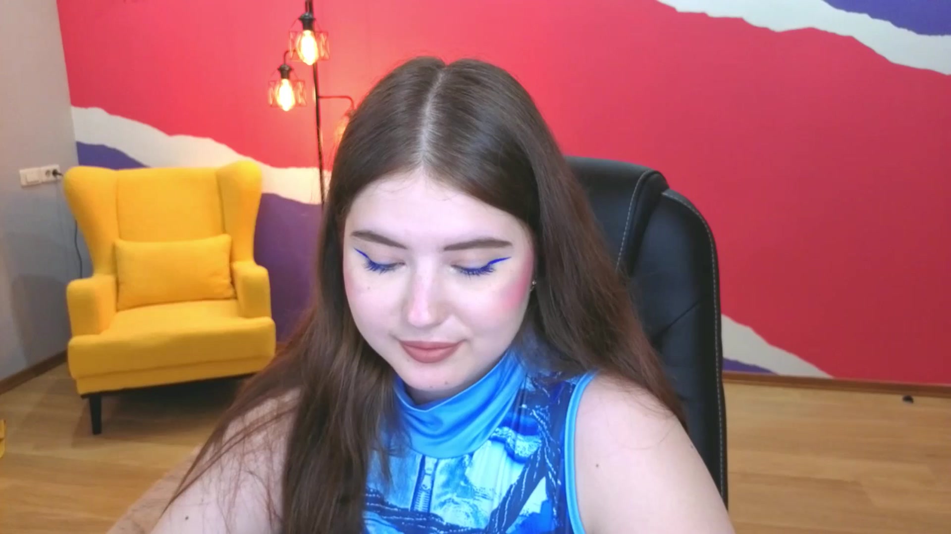Gallery image thumbnail from AdmireMyEyes's myfreecams stream on, 06/19/2025, 06:47 image 18 of 20
