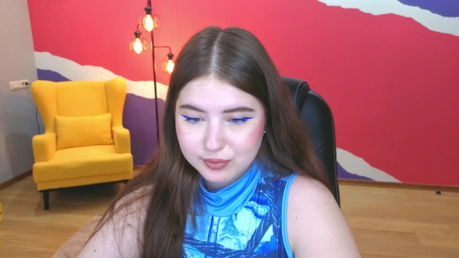 Gallery image thumbnail from AdmireMyEyes's myfreecams stream on, 06/19/2025, 06:47 image 17 of 20