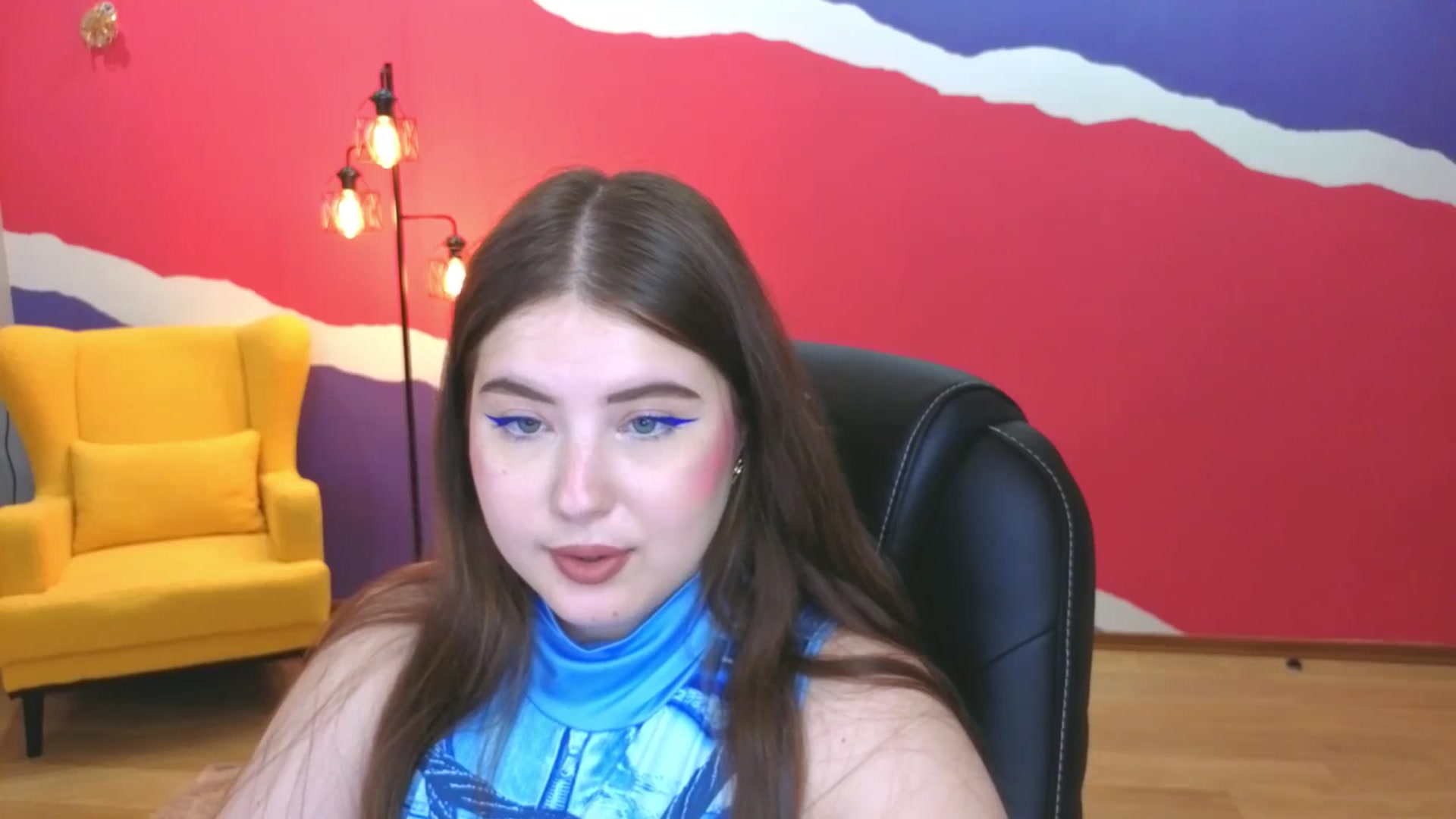 Gallery image thumbnail from AdmireMyEyes's myfreecams stream on, 06/19/2025, 07:47 image 19 of 20