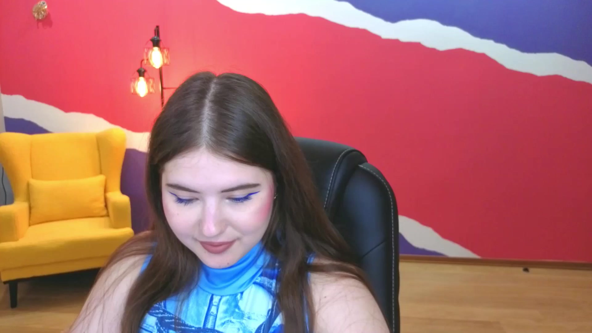 Gallery image thumbnail from AdmireMyEyes's myfreecams stream on, 06/19/2025, 07:47 image 18 of 20