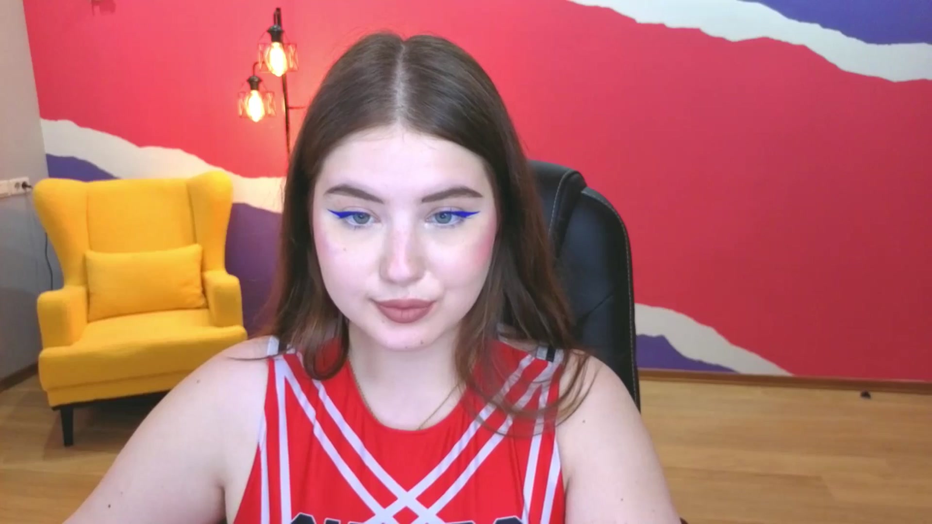 Gallery image thumbnail from AdmireMyEyes's myfreecams stream on, 06/19/2025, 09:33 image 19 of 20