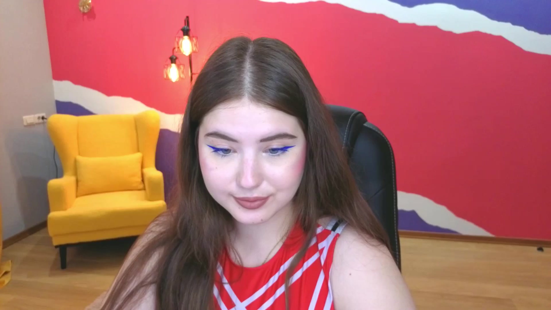 Gallery image thumbnail from AdmireMyEyes's myfreecams stream on, 06/19/2025, 09:33 image 15 of 20