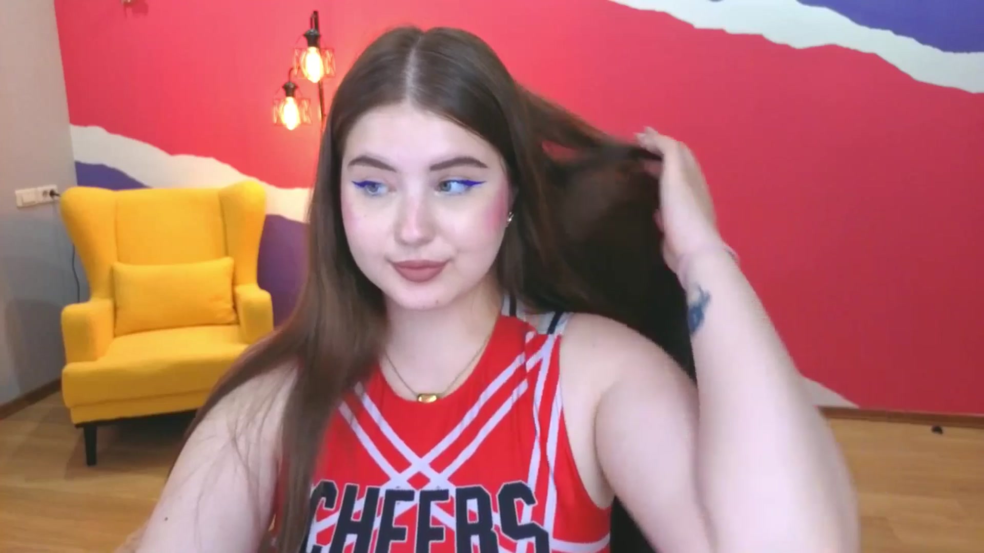 Gallery image thumbnail from AdmireMyEyes's myfreecams stream on, 06/19/2025, 09:33 image 9 of 20