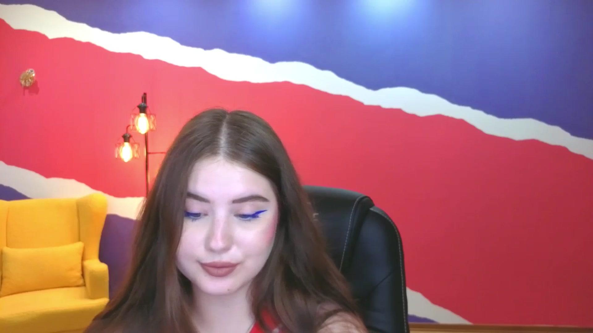 Gallery image thumbnail from AdmireMyEyes's myfreecams stream on, 06/19/2025, 10:42 image 15 of 20