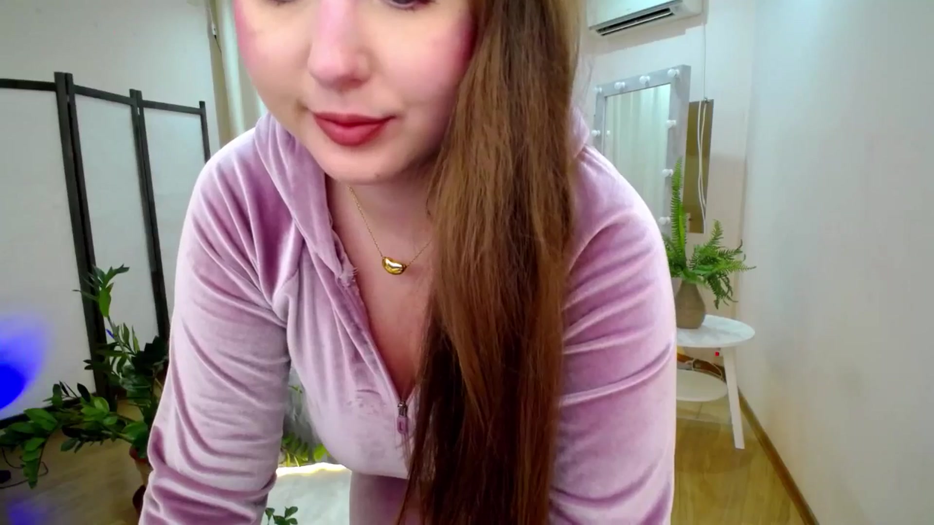 Gallery image thumbnail from AdmireMyEyes's myfreecams stream on, 06/21/2025, 19:47 image 20 of 20