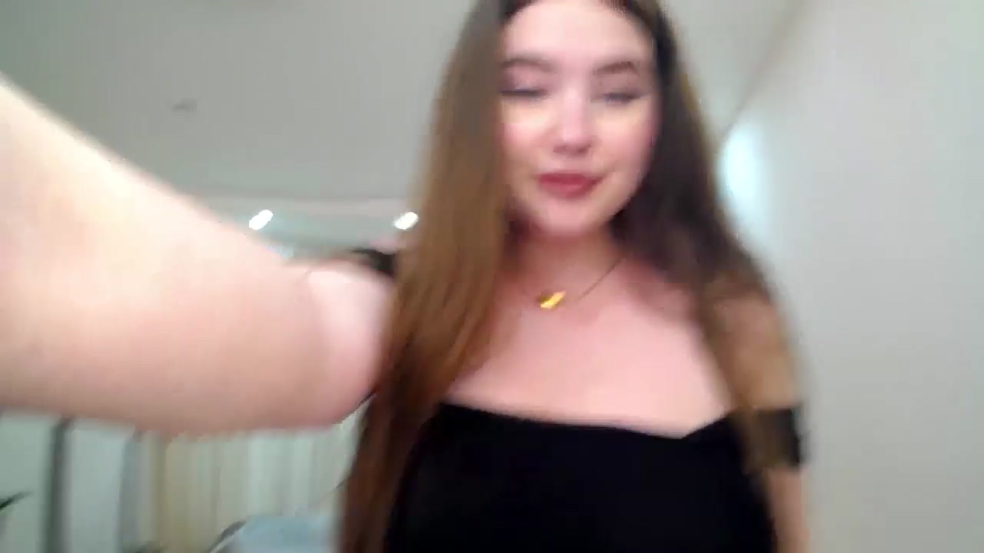 Gallery image thumbnail from AdmireMyEyes's myfreecams stream on, 06/21/2025, 23:29 image 7 of 20