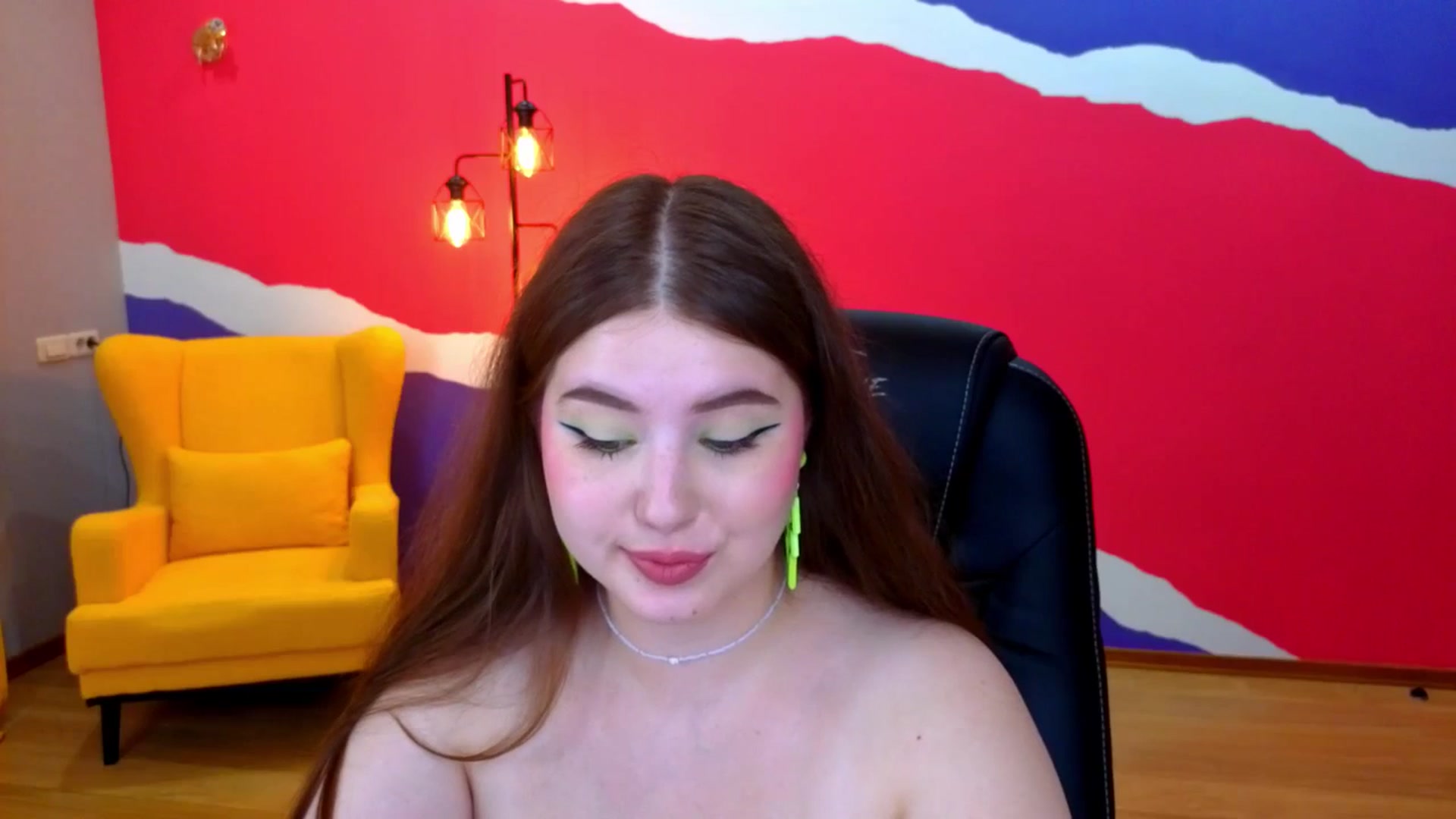 Gallery image thumbnail from AdmireMyEyes's myfreecams stream on, 06/24/2025, 07:48 image 9 of 20