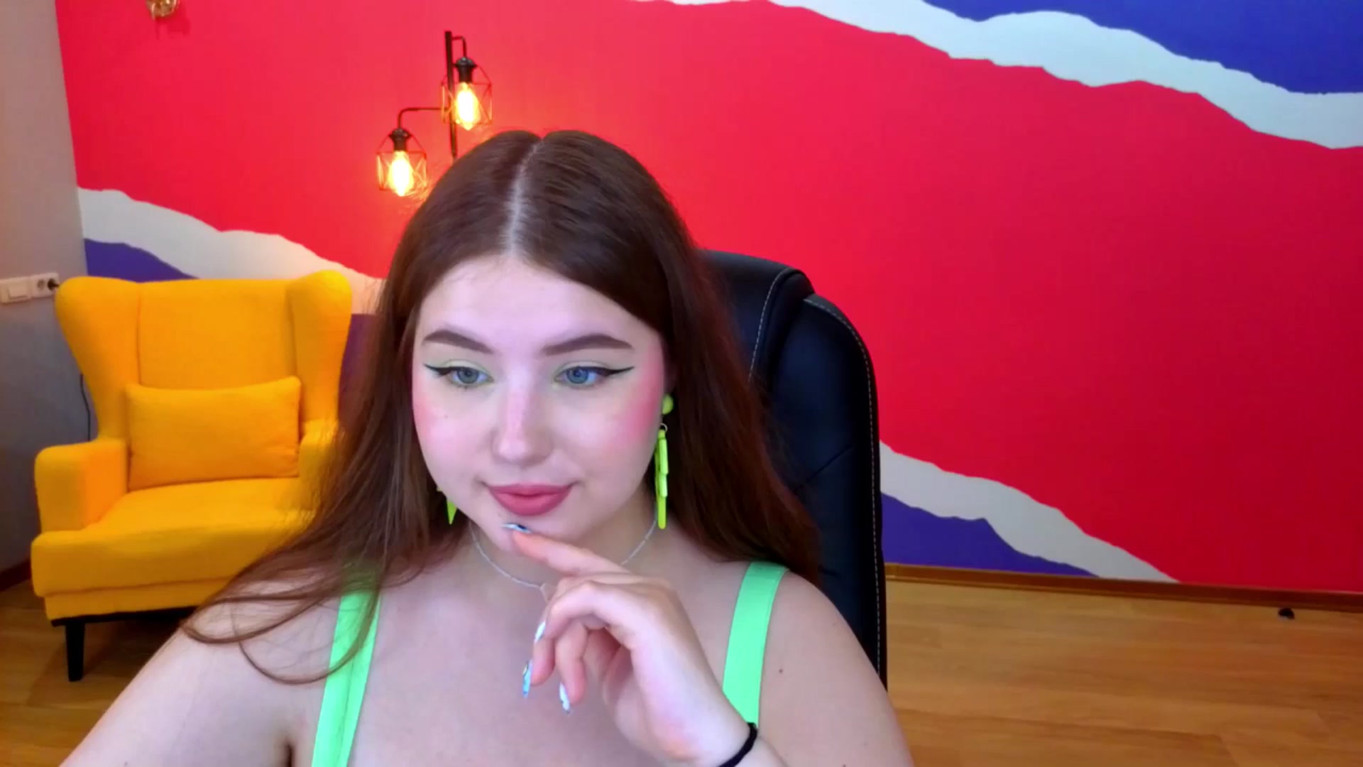 Gallery image thumbnail from AdmireMyEyes's myfreecams stream on, 06/24/2025, 07:48 image 1 of 20