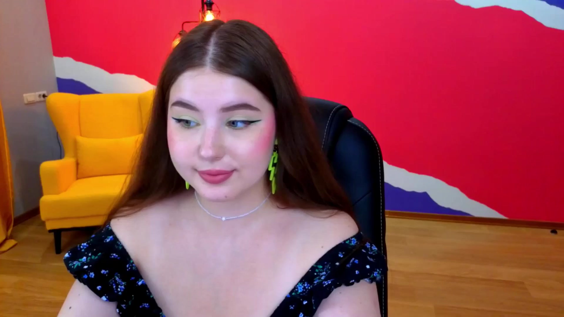Gallery image thumbnail from AdmireMyEyes's myfreecams stream on, 06/24/2025, 09:49 image 16 of 20