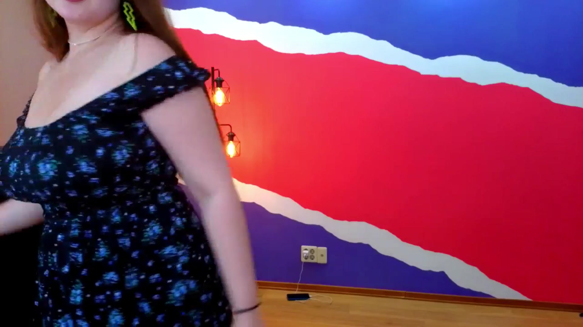 Gallery image thumbnail from AdmireMyEyes's myfreecams stream on, 06/24/2025, 09:49 image 10 of 20