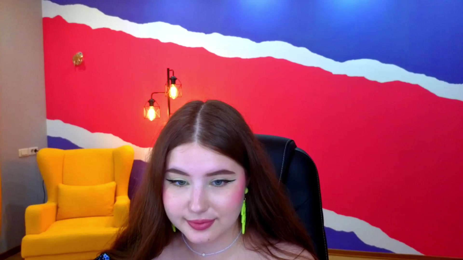 Gallery image thumbnail from AdmireMyEyes's myfreecams stream on, 06/24/2025, 09:49 image 12 of 20