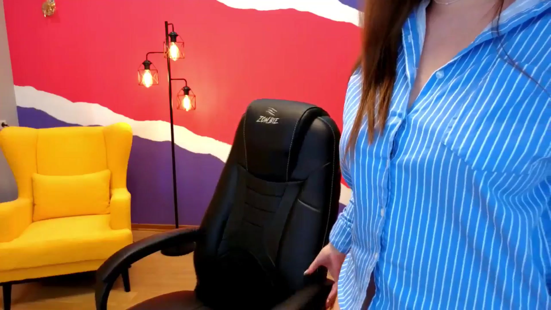 Gallery image thumbnail from AdmireMyEyes's myfreecams stream on, 06/26/2025, 09:51 image 19 of 20