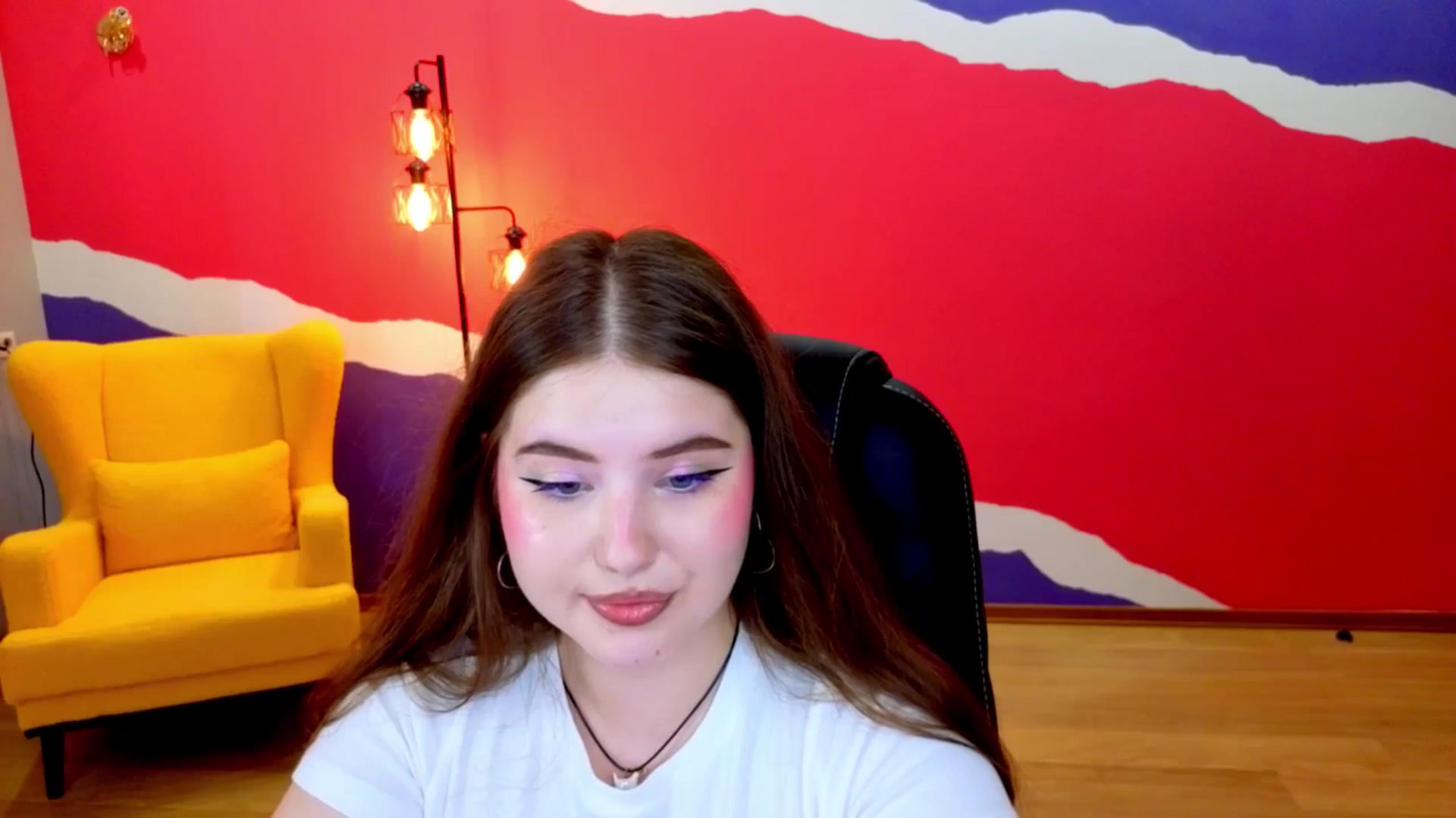 Gallery image thumbnail from AdmireMyEyes's myfreecams stream on, 07/03/2025, 09:36 image 9 of 20