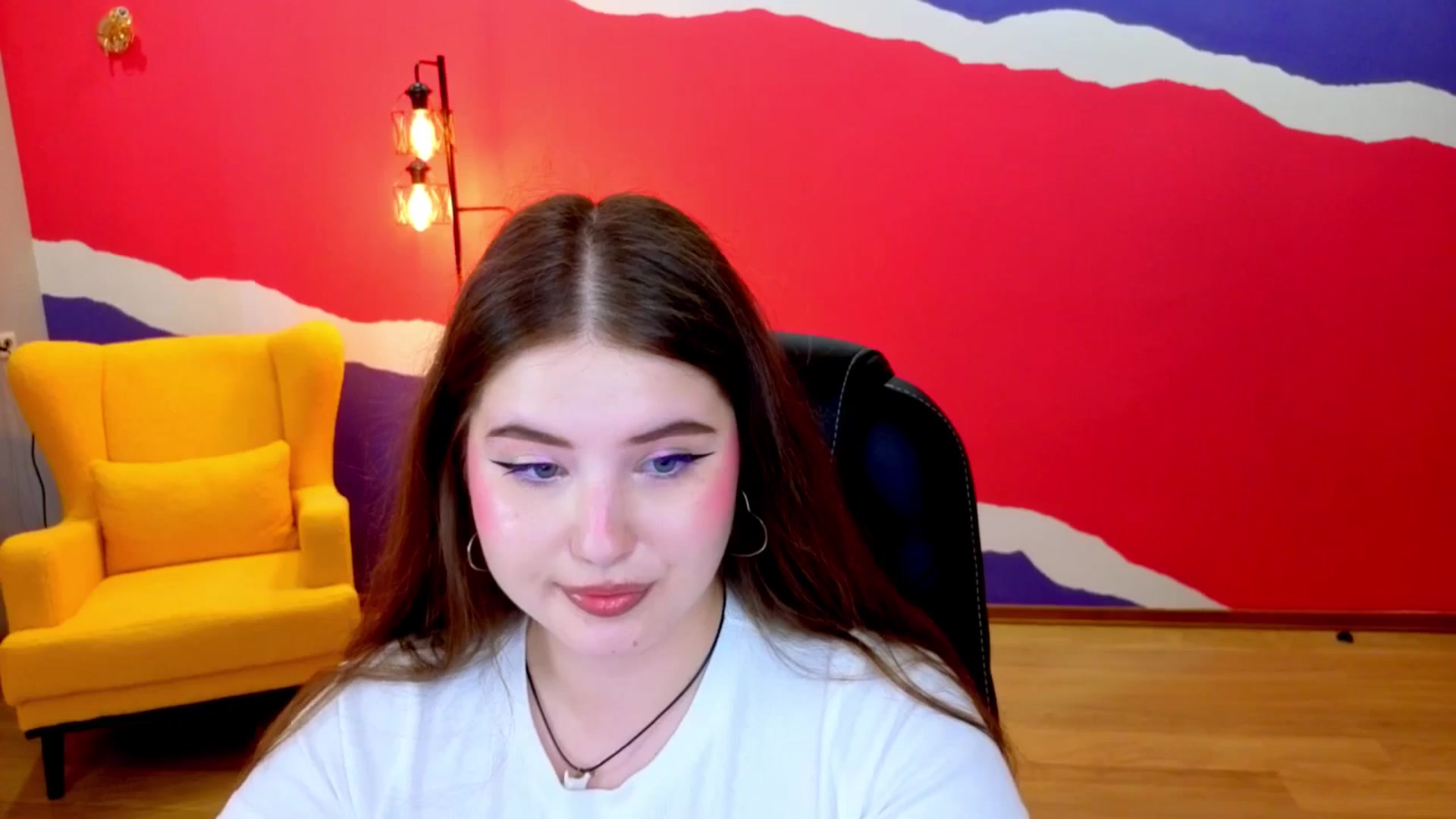 Gallery image thumbnail from AdmireMyEyes's myfreecams stream on, 07/03/2025, 09:36 image 3 of 20