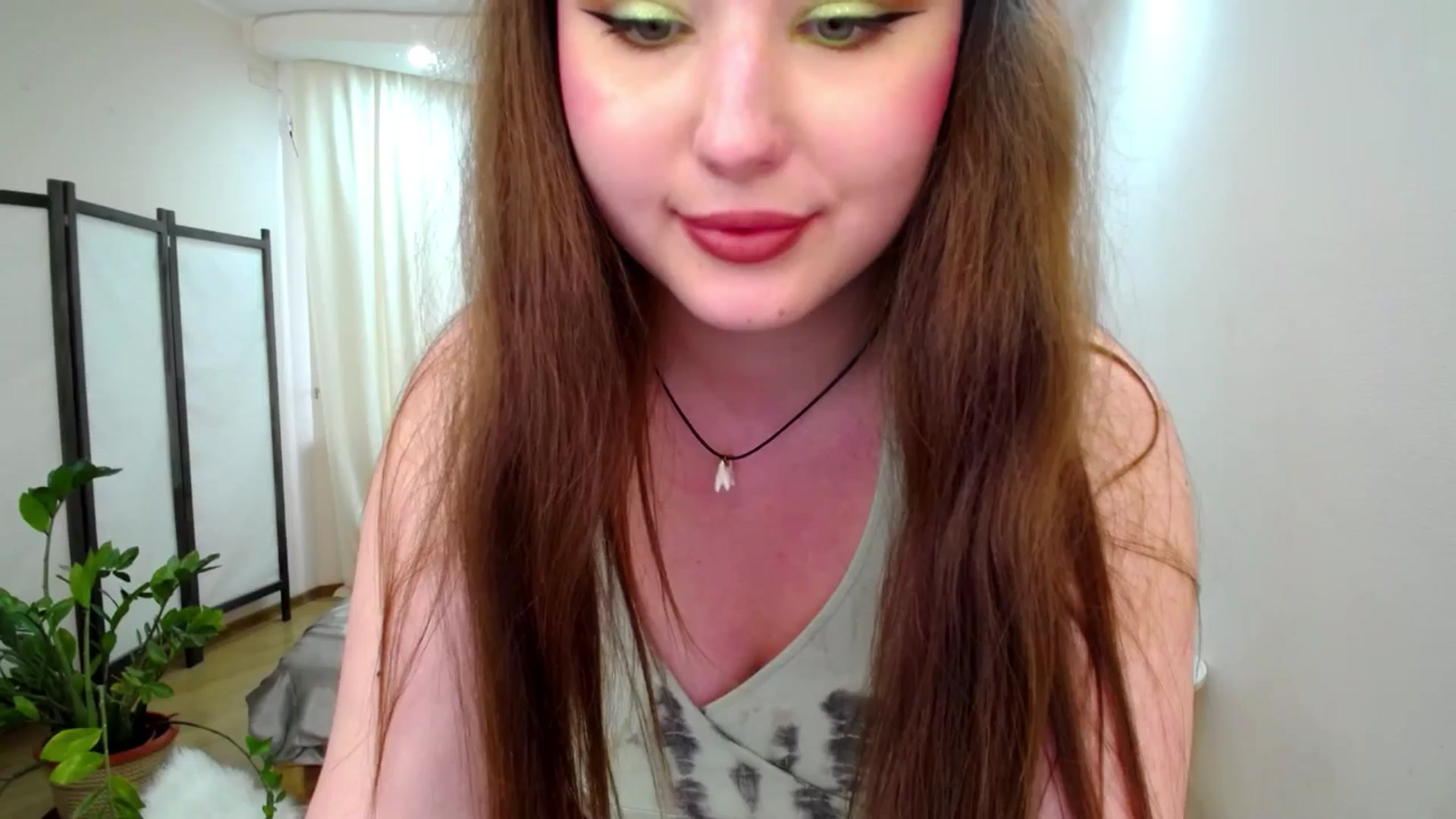 Gallery image thumbnail from AdmireMyEyes's myfreecams stream on, 07/04/2025, 08:30 image 10 of 20