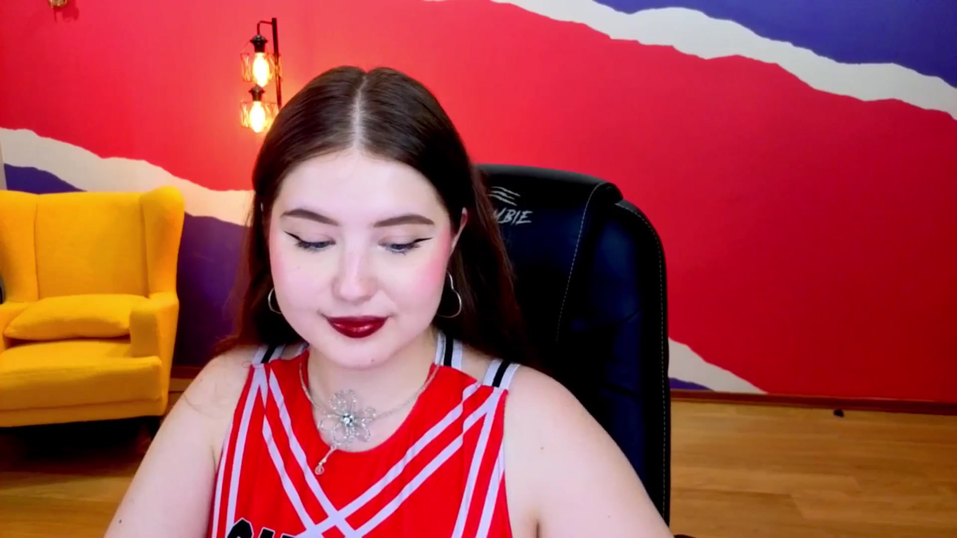 Gallery image thumbnail from AdmireMyEyes's myfreecams stream on, 07/05/2025, 08:43 image 4 of 20