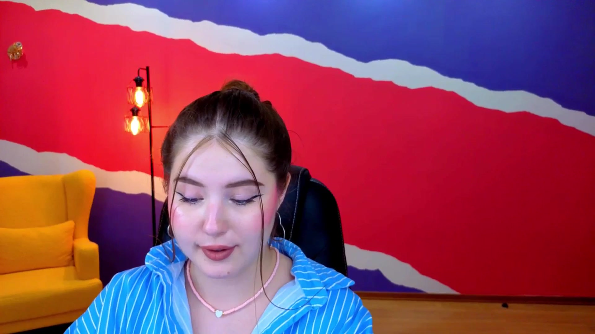 Gallery image thumbnail from AdmireMyEyes's myfreecams stream on, 07/07/2025, 07:39 image 20 of 20