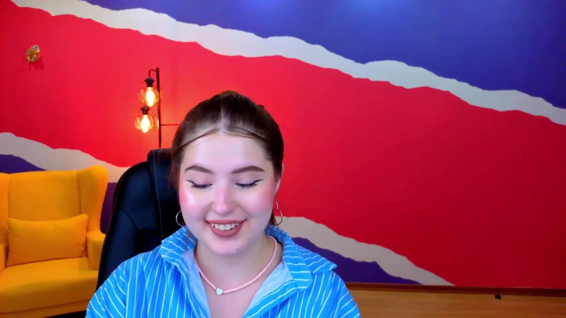 Gallery image thumbnail from AdmireMyEyes's myfreecams stream on, 07/07/2025, 08:52 image 20 of 20