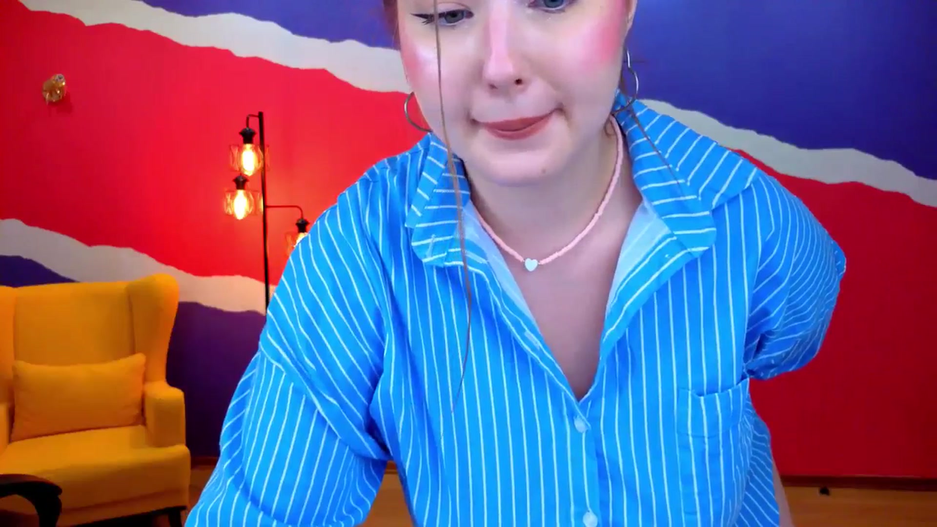 Gallery image thumbnail from AdmireMyEyes's myfreecams stream on, 07/07/2025, 08:52 image 17 of 20