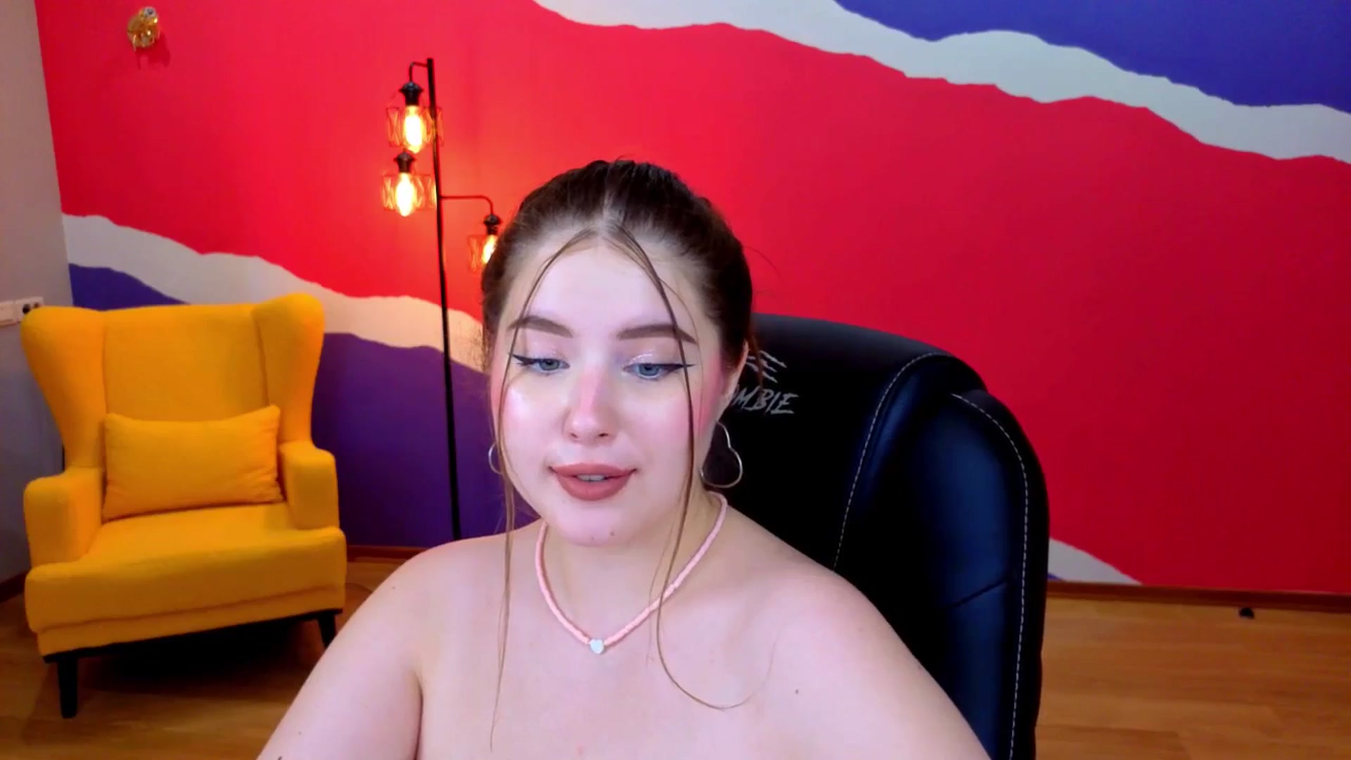 Gallery image thumbnail from AdmireMyEyes's myfreecams stream on, 07/07/2025, 10:58 image 18 of 20