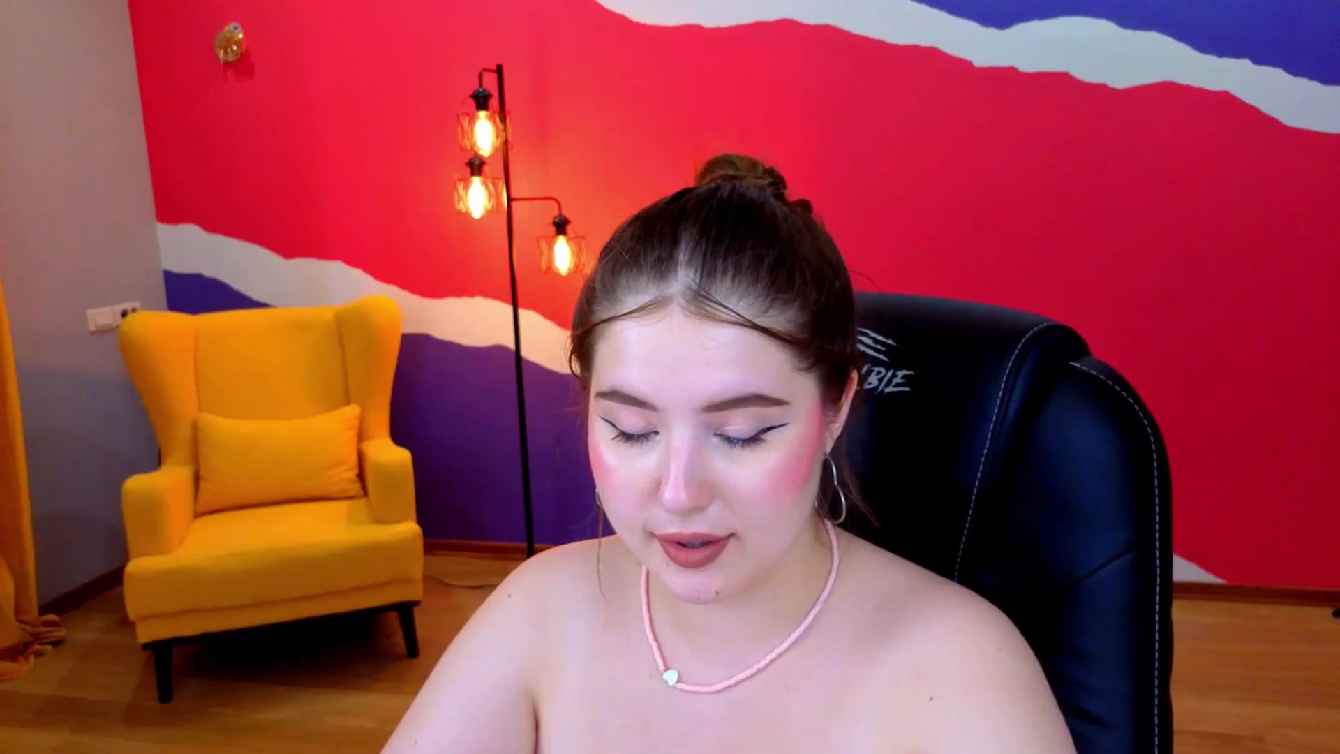 Gallery image thumbnail from AdmireMyEyes's myfreecams stream on, 07/07/2025, 11:27 image 6 of 20