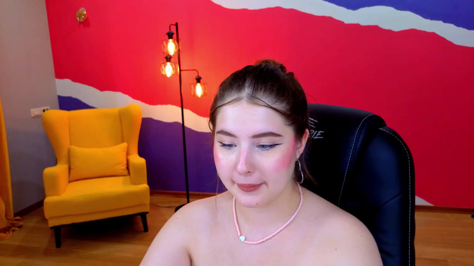 Gallery image thumbnail from AdmireMyEyes's myfreecams stream on, 07/07/2025, 11:27 image 4 of 20