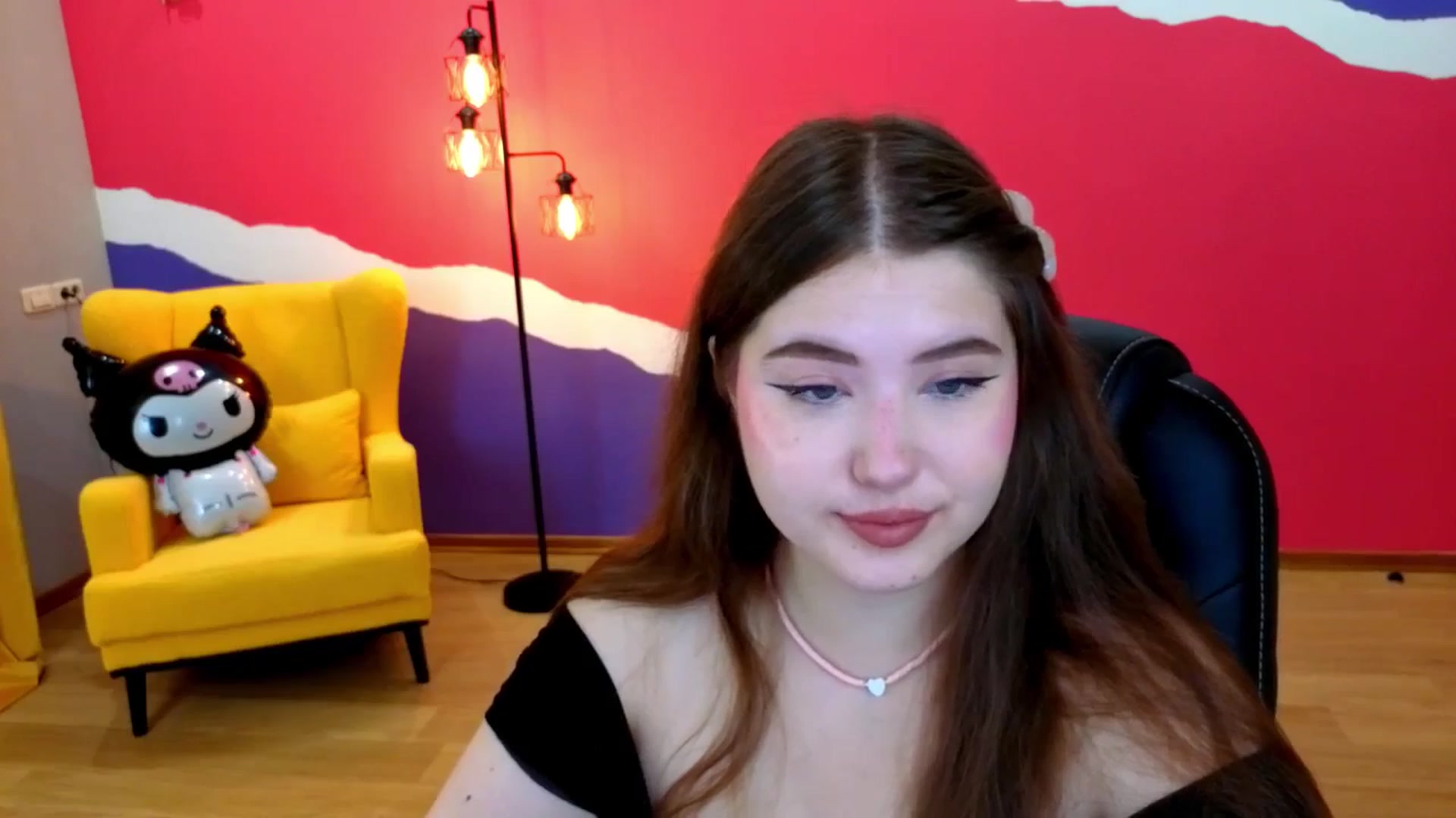 Gallery image thumbnail from AdmireMyEyes's myfreecams stream on, 07/12/2025, 18:51 image 9 of 20