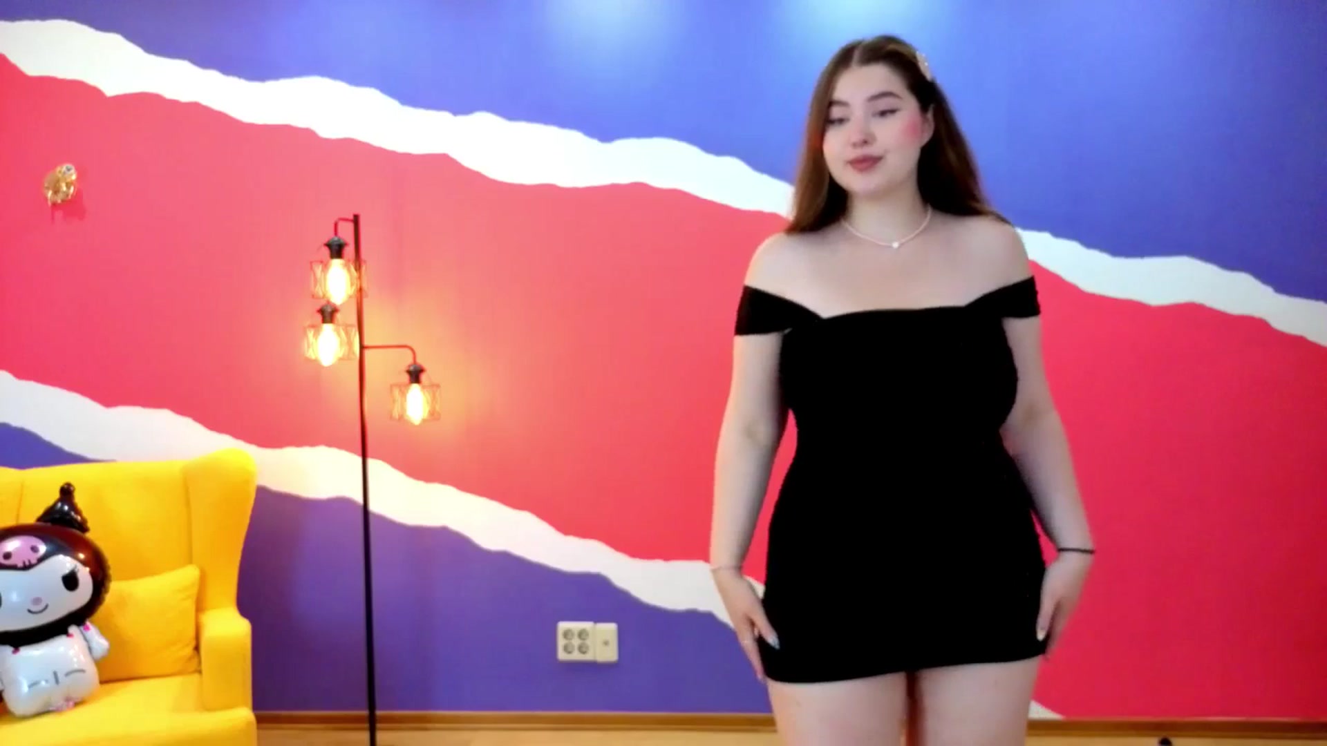 Gallery image thumbnail from AdmireMyEyes's myfreecams stream on, 07/12/2025, 18:51 image 13 of 20