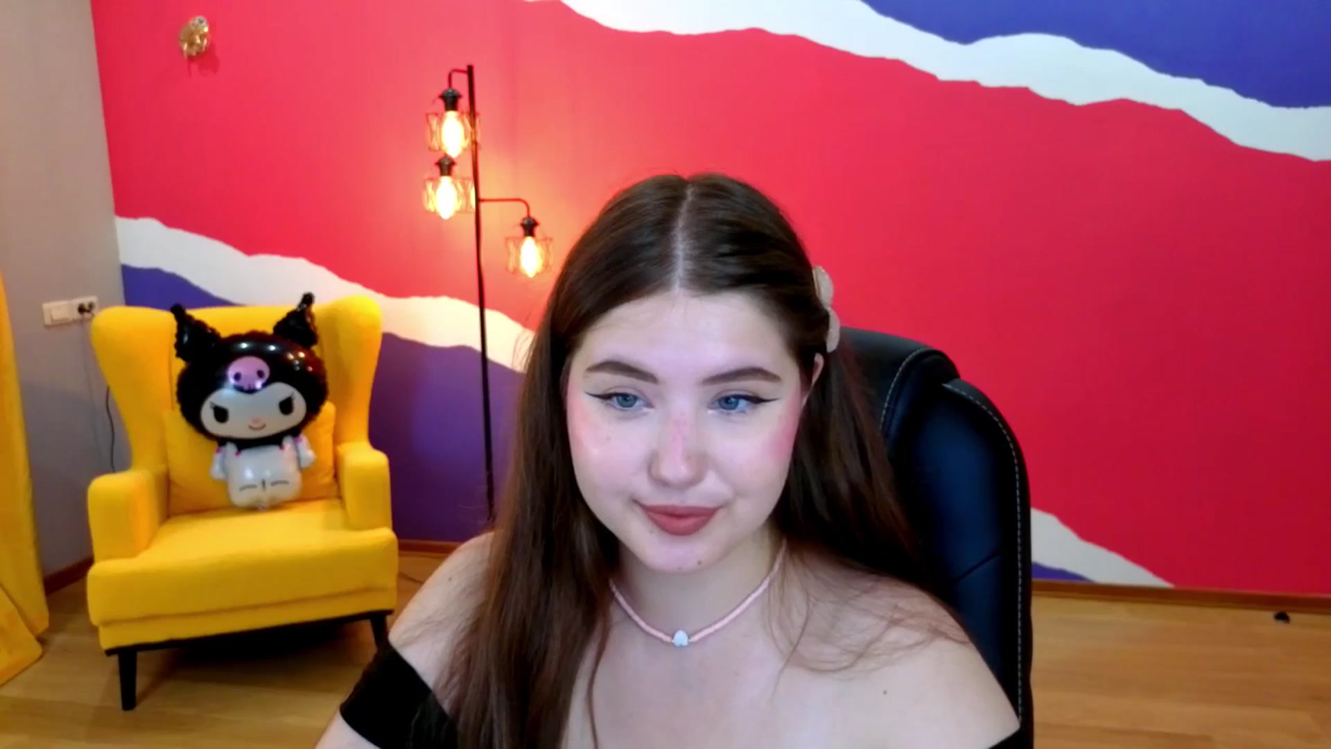 Gallery image thumbnail from AdmireMyEyes's myfreecams stream on, 07/12/2025, 20:48 image 7 of 20
