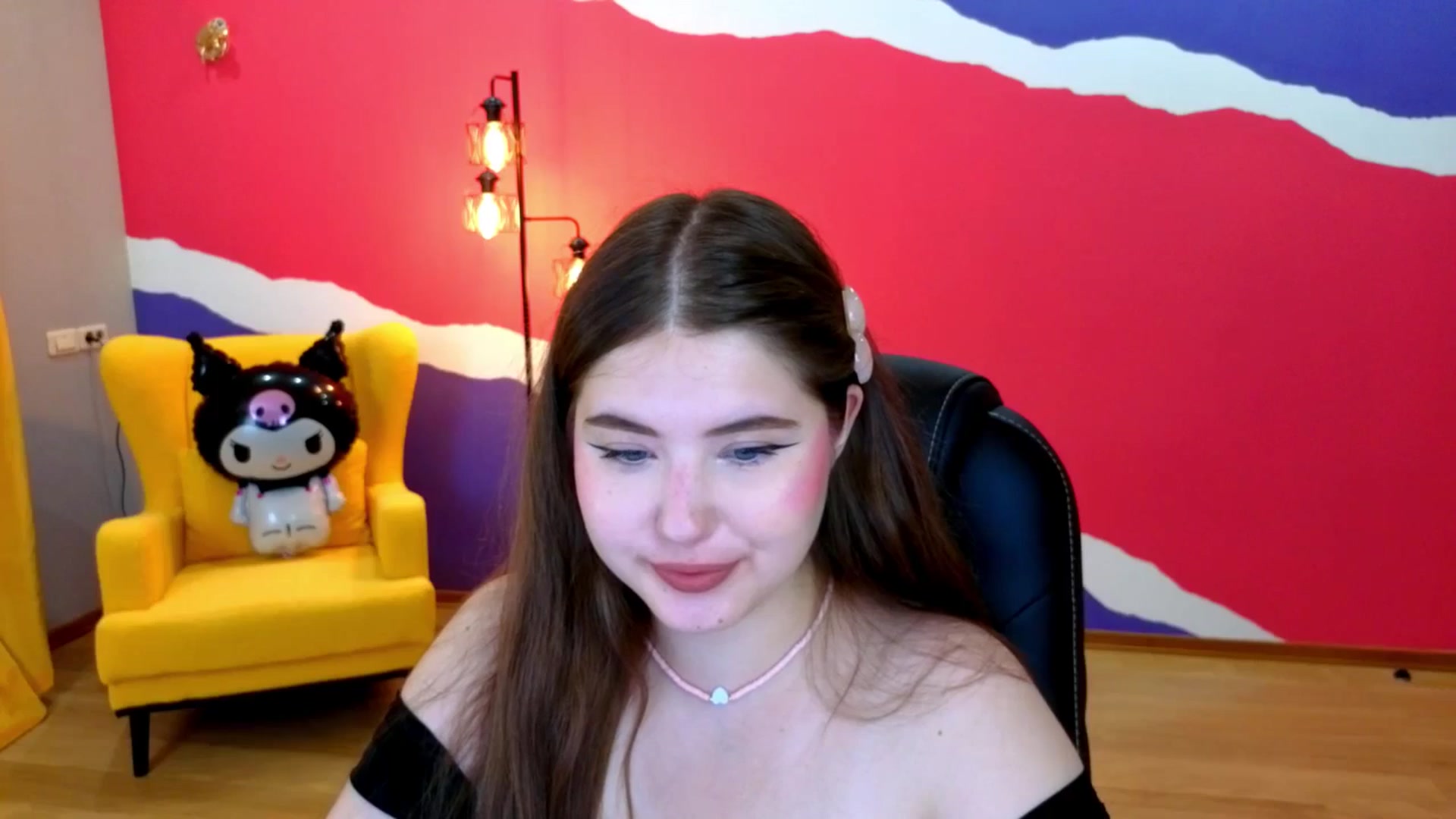 Gallery image thumbnail from AdmireMyEyes's myfreecams stream on, 07/12/2025, 20:48 image 6 of 20
