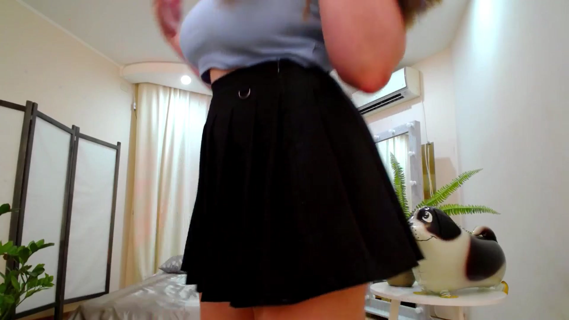 Gallery image thumbnail from AdmireMyEyes's myfreecams stream on, 07/19/2025, 19:45 image 12 of 20