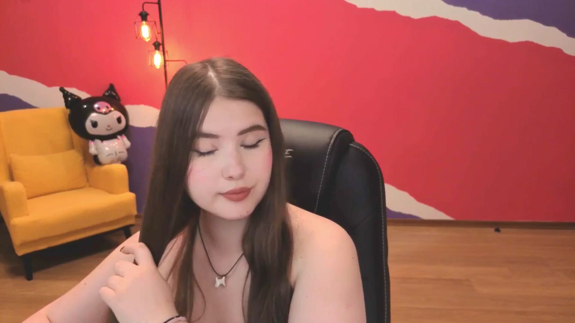 Gallery image thumbnail from AdmireMyEyes's myfreecams stream on, 07/22/2025, 08:23 image 2 of 20