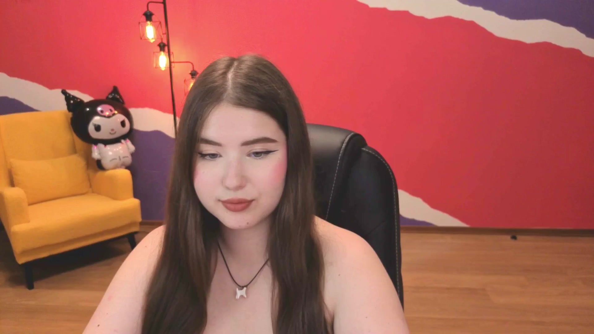 Gallery image thumbnail from AdmireMyEyes's myfreecams stream on, 07/22/2025, 08:23 image 1 of 20