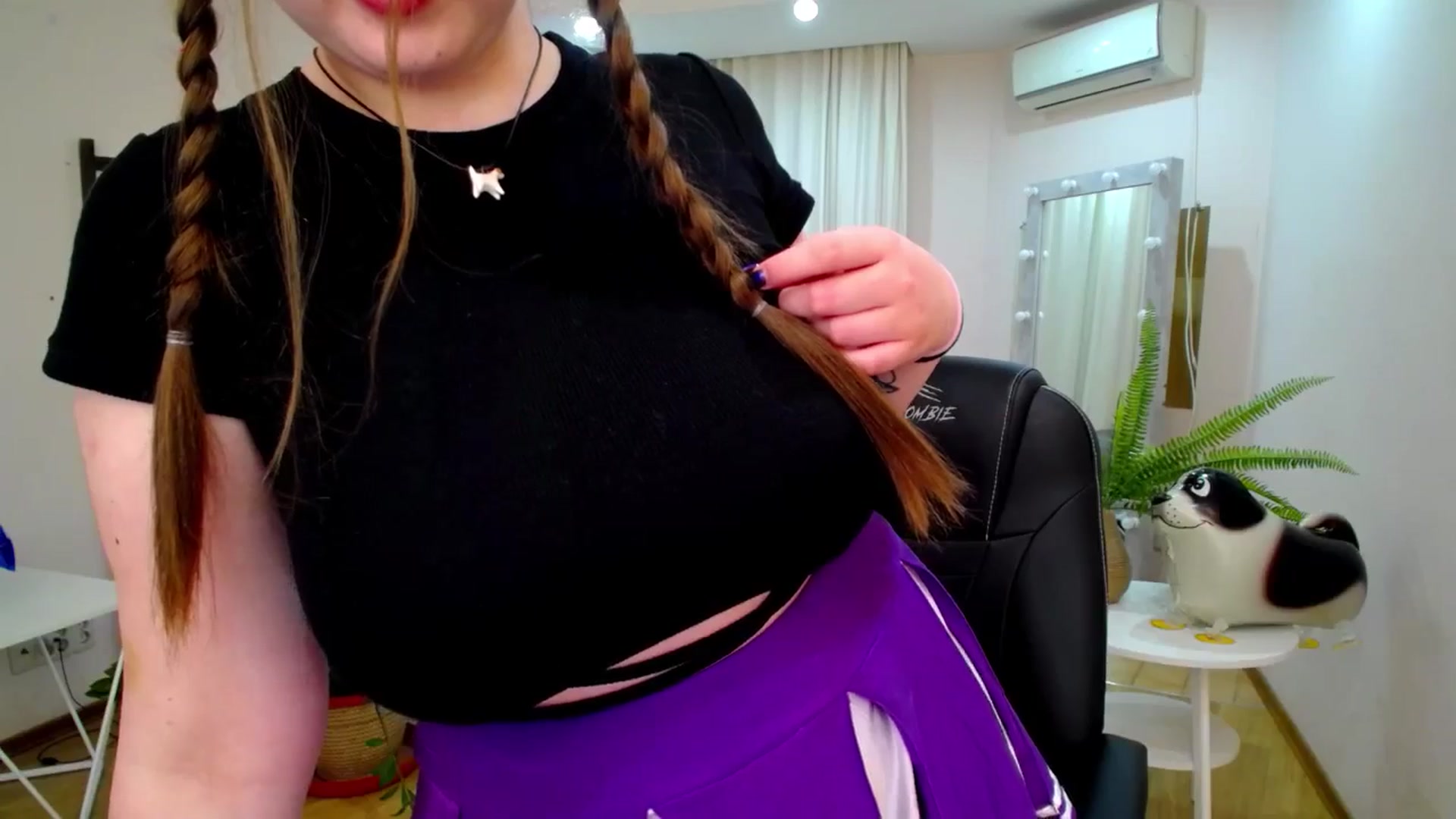 Gallery image thumbnail from AdmireMyEyes's myfreecams stream on, 07/26/2025, 19:48 image 20 of 20