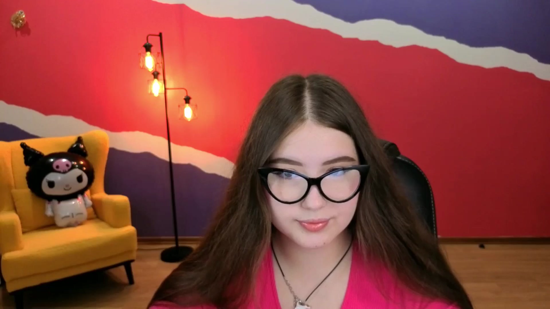Gallery image thumbnail from AdmireMyEyes's myfreecams stream on, 07/27/2025, 18:24 image 12 of 20